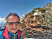 04 Alla Forcella Rossa (2055 m) con la Madonnina del G.A.M.A. -Gruppo Amici Montagna Alme